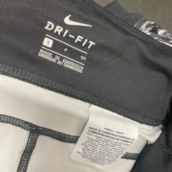 Nike Dri-Fit Women's Power Running Graphic Crops Leggings Size Small (EUC) 🖤 - Picture 5 of 10
